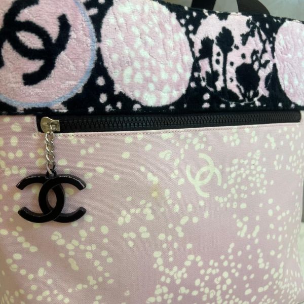 Chanel 粉色帆布托特包 