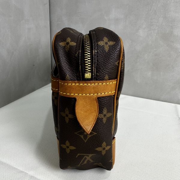 Louis Vuitton 復古手拿包 