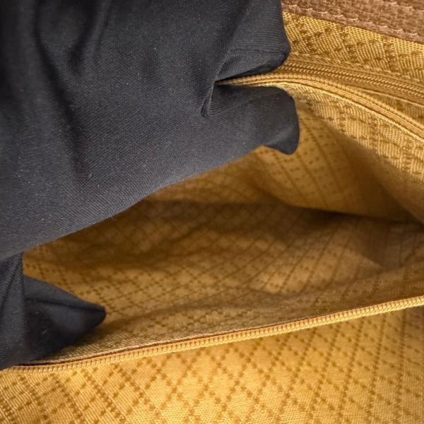 Gucci 竹節麂皮手提包 