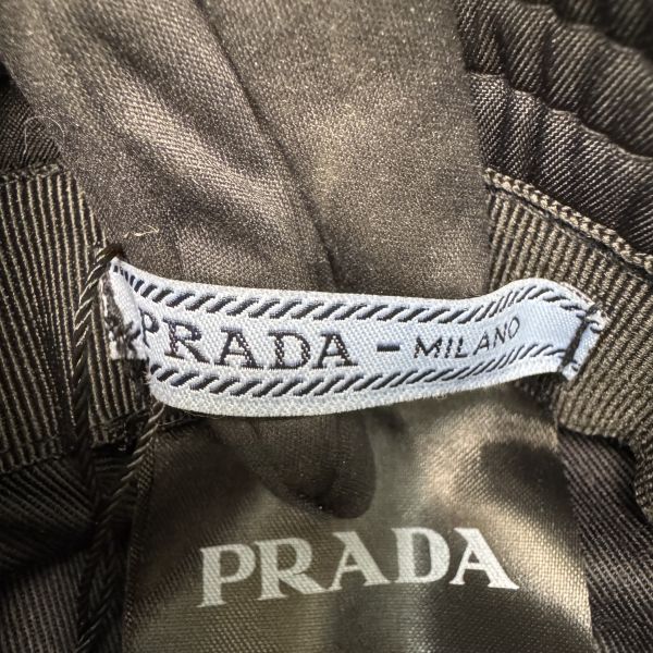 Prada 黑色尼龍三角鐵牌logo 漁夫帽 