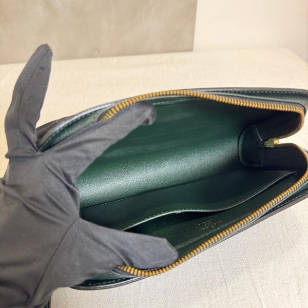 Louis Vuitton 墨綠色手拿包 