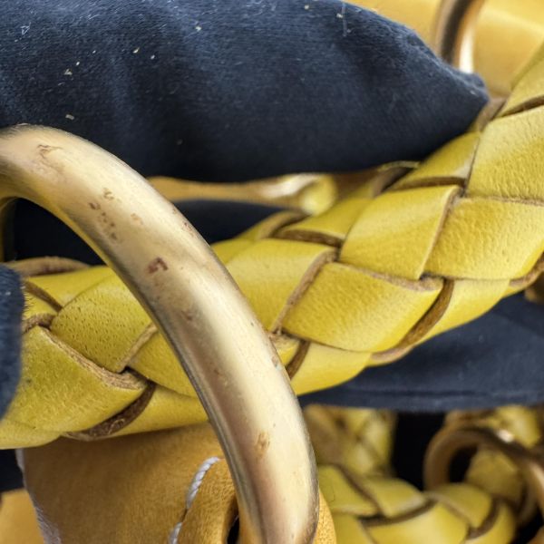 Loewe 黃色絨面革 (Suede) 手提包 