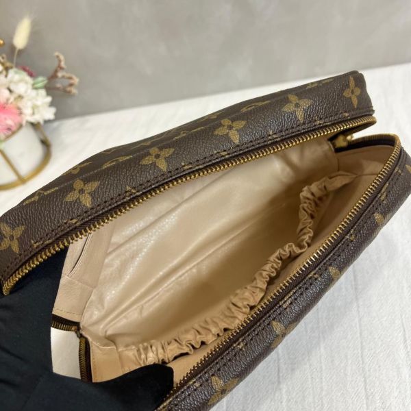 Louis Vuitton 化妝包 
