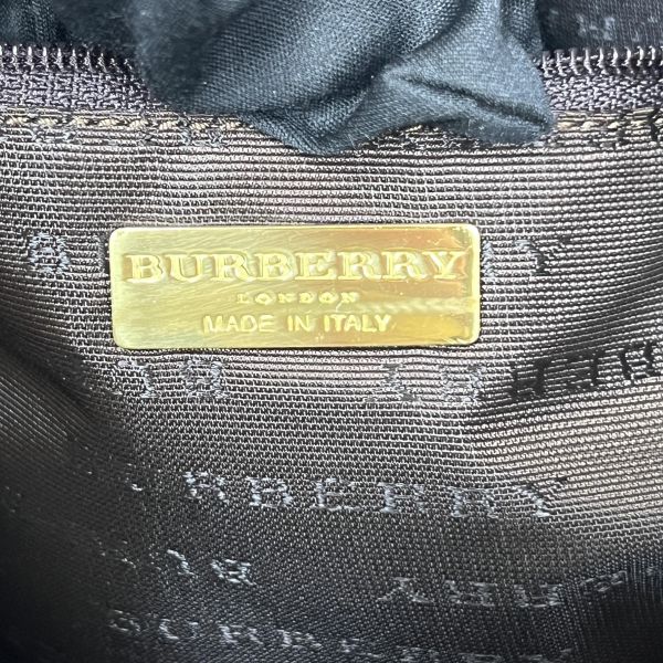 Burberry經典戰馬格紋水桶包 