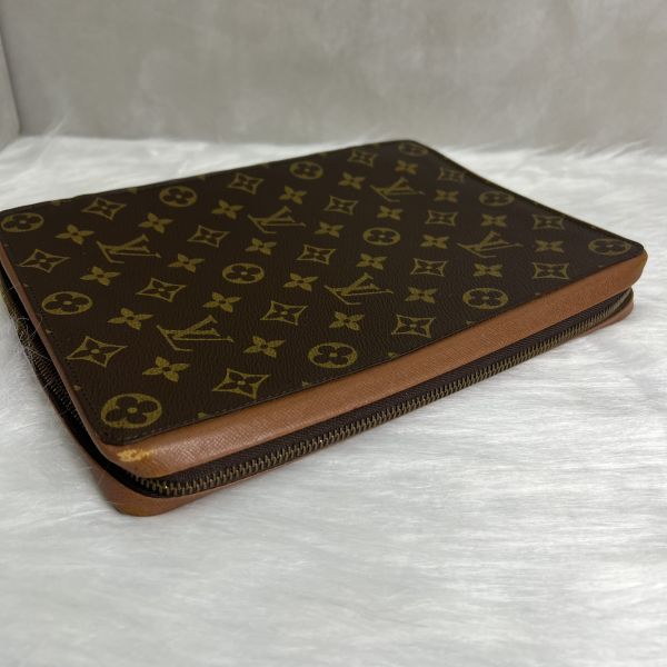 Louis Vuitton 經典手拿包 