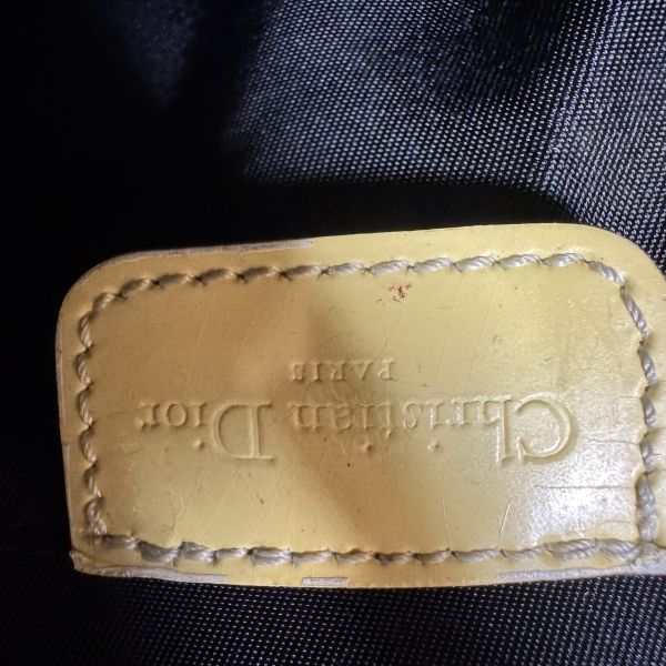 Dior Oblique Number 1 斜背相機包 