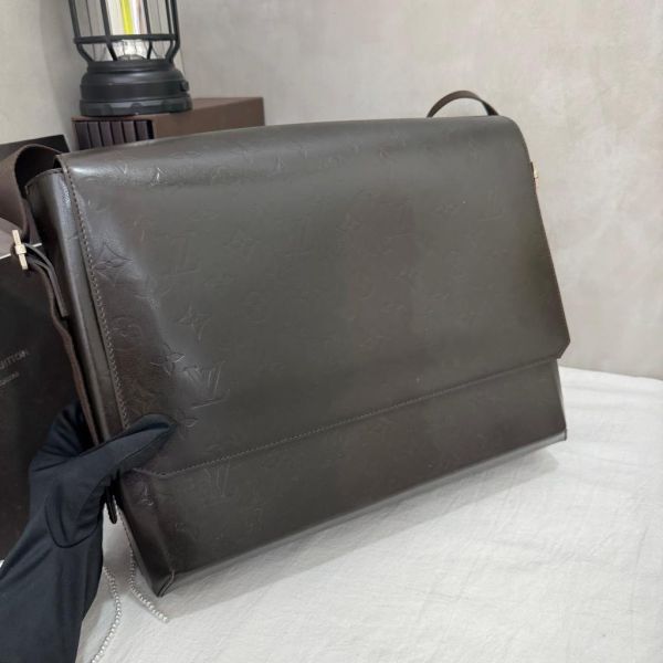 Louis Vuitton 下蓋書包信差包 