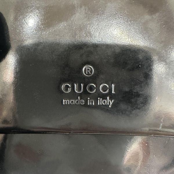 Gucci 黑色漆皮零錢袋短夾 