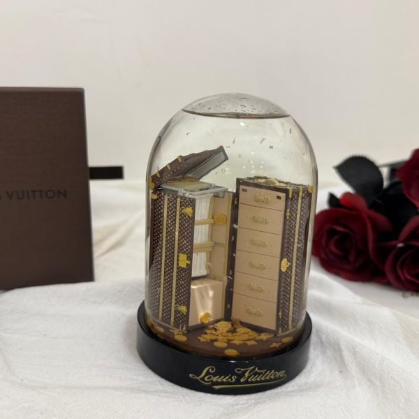 Louis Vuitton 行李箱水晶球 
