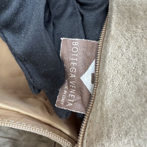 BV經典棕色小羊皮編織包 