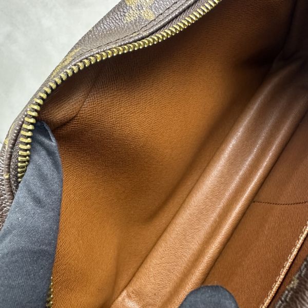 Louis Vuitton 復古手拿包 