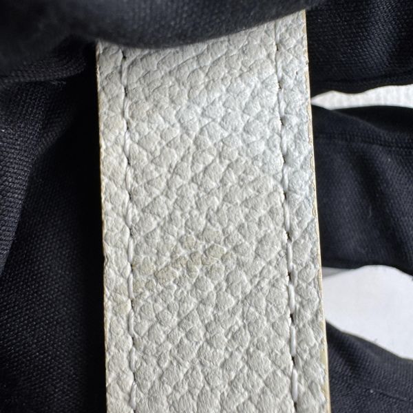 Saint Laurent (YSL) 復古白色皮革肩背包 腋下包 