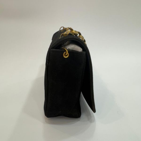 Chanel 迷你麂皮黑金雕花鏈條包 