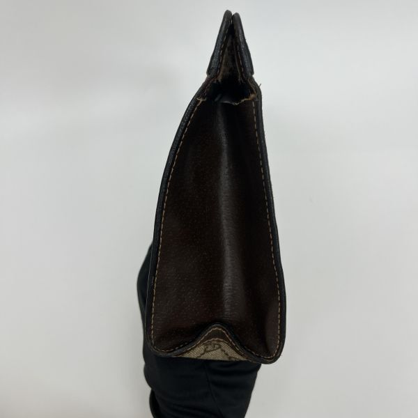 Gucci Ophidia系列夾子包 