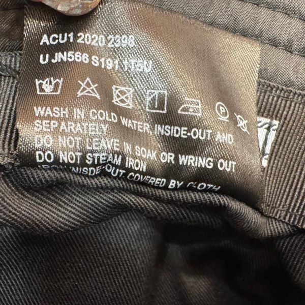 PRADA 經典三角鐵牌漁夫帽 