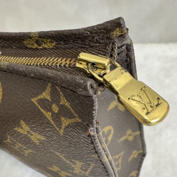 Louis Vuitton 老花 小號洗漱手拿包 