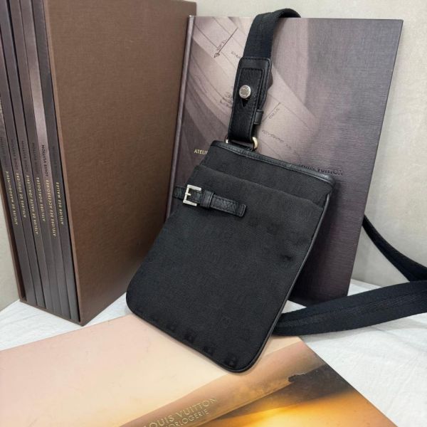 BALLY 黑色帆布背包 