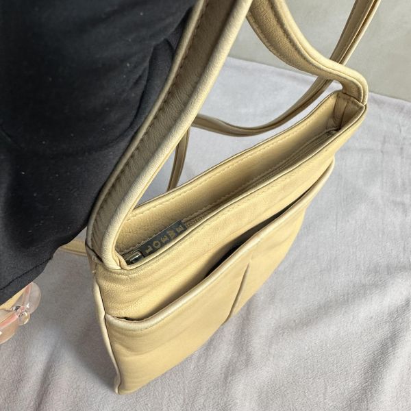 LOEWE 復古肩背包 