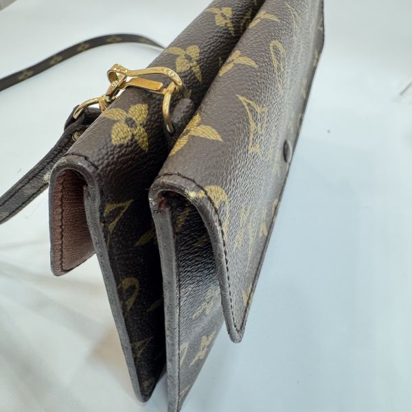 Louis Vuitton 雙面豆豆信封斜背包 