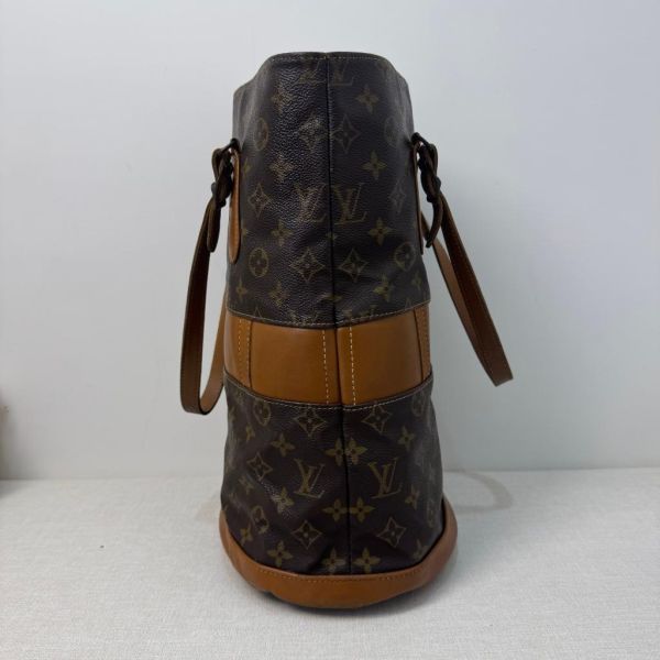Louis Vuitton Monogram Looping 水桶包 