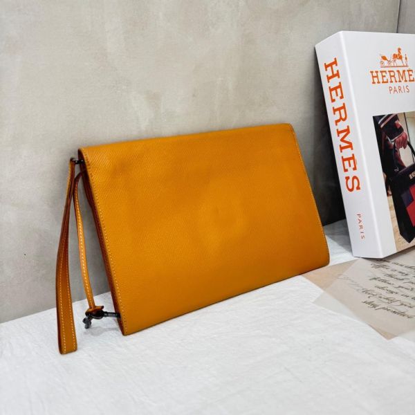 Hermès 金棕色手拿包 