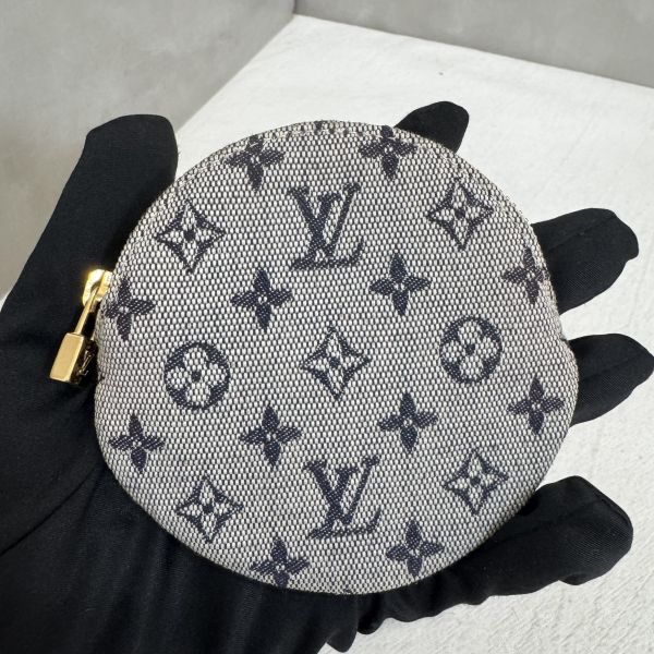Louis Vuitton 灰色提花布零錢包 