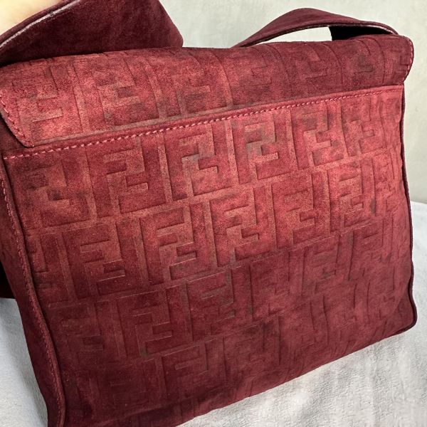 Fendi Zucca 深紅斜肩包 