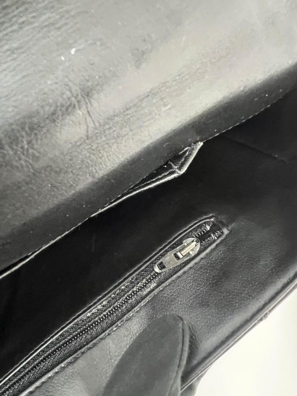 Chanel 菱格紋公事包 