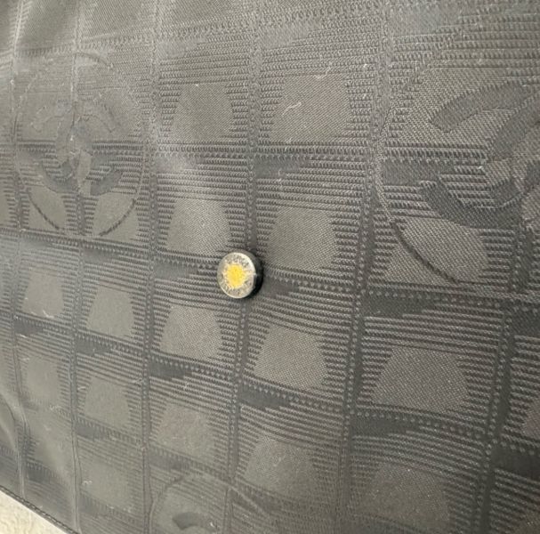 Chanel 旅行系列手提包 