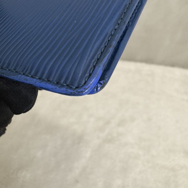 Louis Vuitton藍色水波紋長夾 