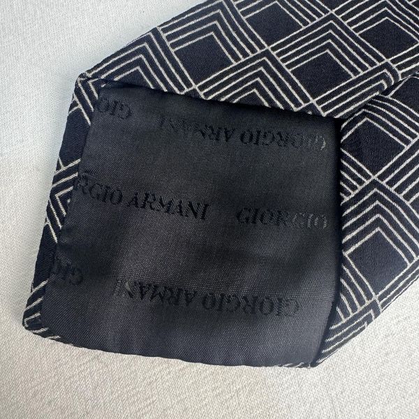 Armani 黑色摩登方格紳士領帶 領結 絲綢（中古） 