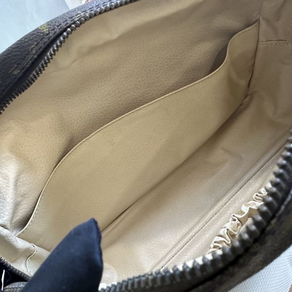 Louis Vuitton 28化妝包 