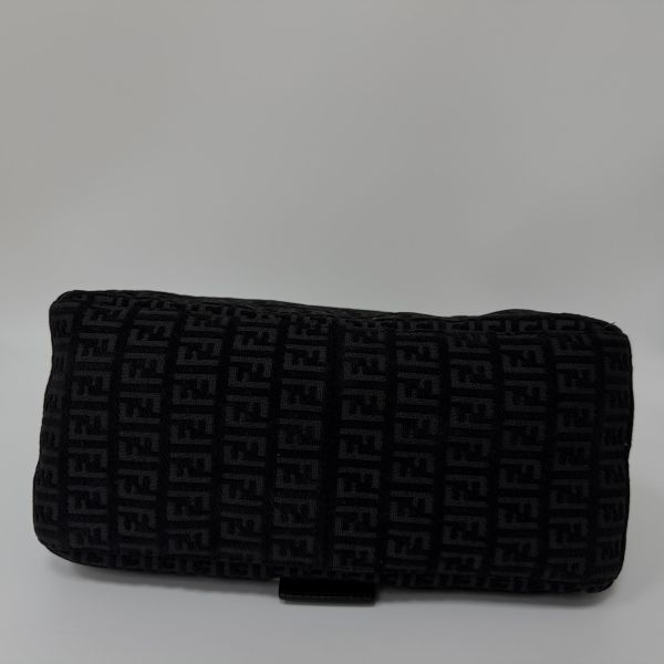 Fendi 經典 緹花布法棍包 