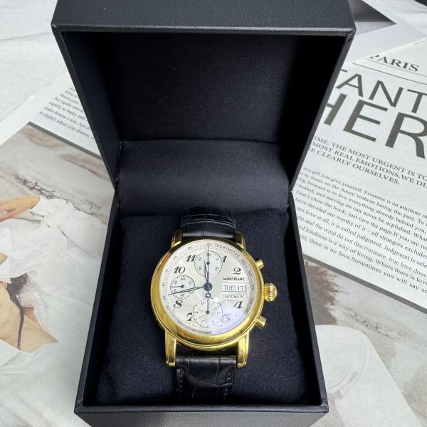 Montblanc 明星系列計時腕錶 