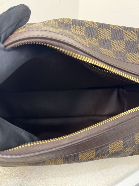 Louis Vuitton 棋盤格拉鍊手拿包 