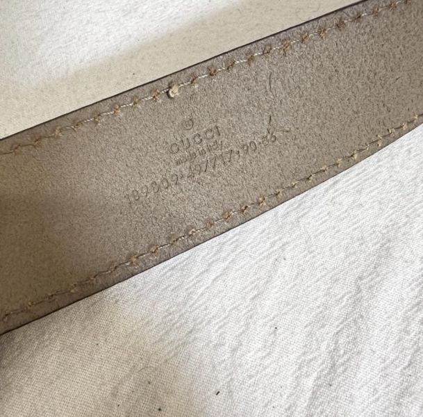 Gucci 方形金屬標誌扣環皮帶 