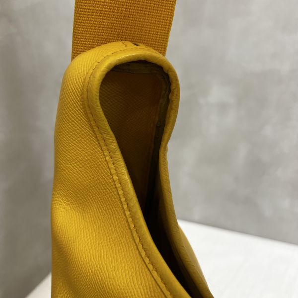 Hermès 黃色 tsako單肩包 
