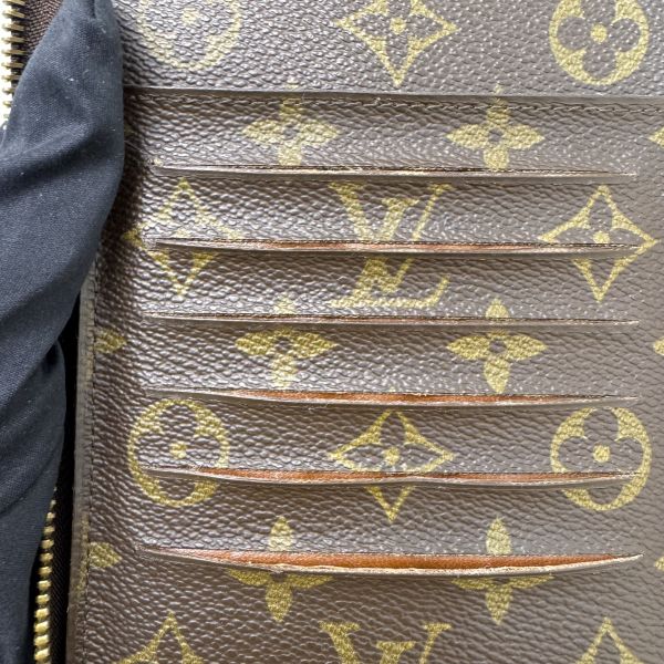 Louis Vuitton 老花多功能手拿包 