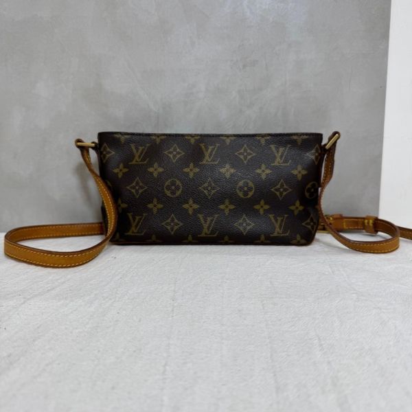 Louis Vuitton 金釦單肩包 