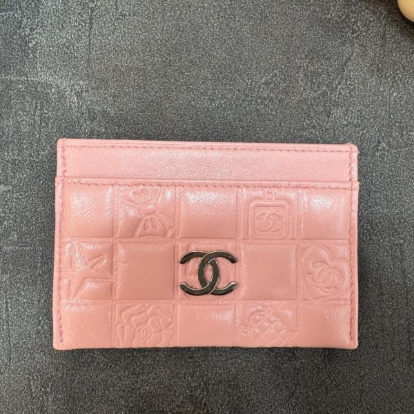 Chanel 粉色印花卡夾 