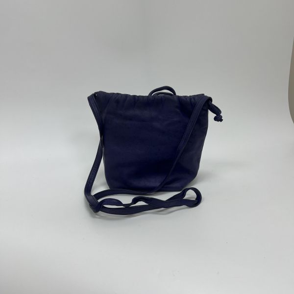 LOEWE 經典 Nappa 束口福袋包 