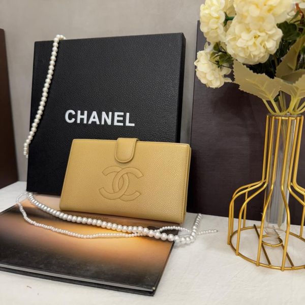 Chanel 米色長夾 