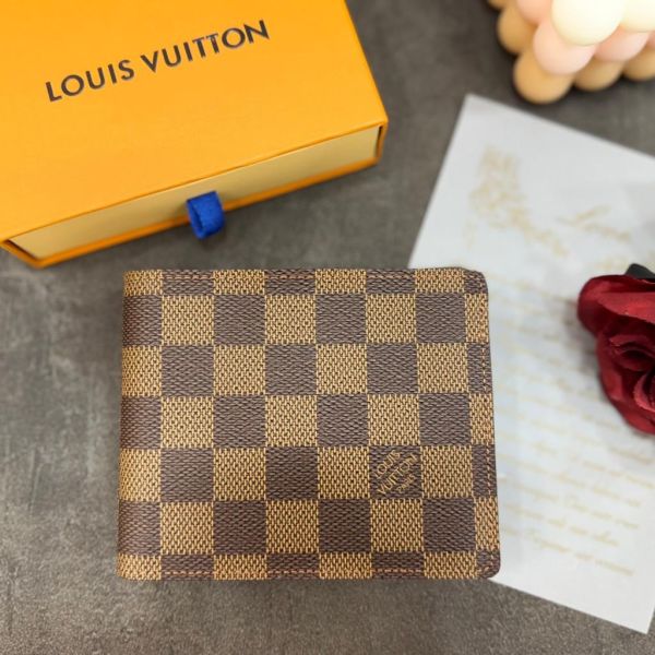 Louis Vuitton 棋盤格對開短夾 