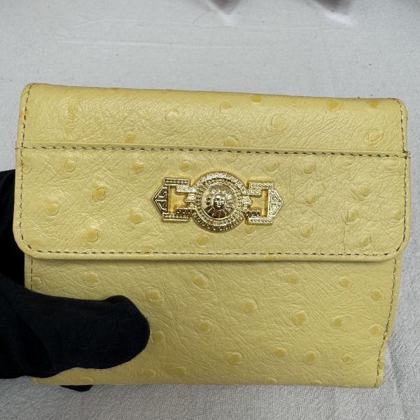 Versace 黃色鴕鳥皮錢包 