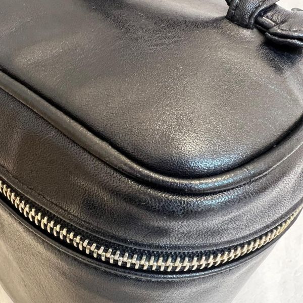 CHANEL 經典款化妝箱包 
