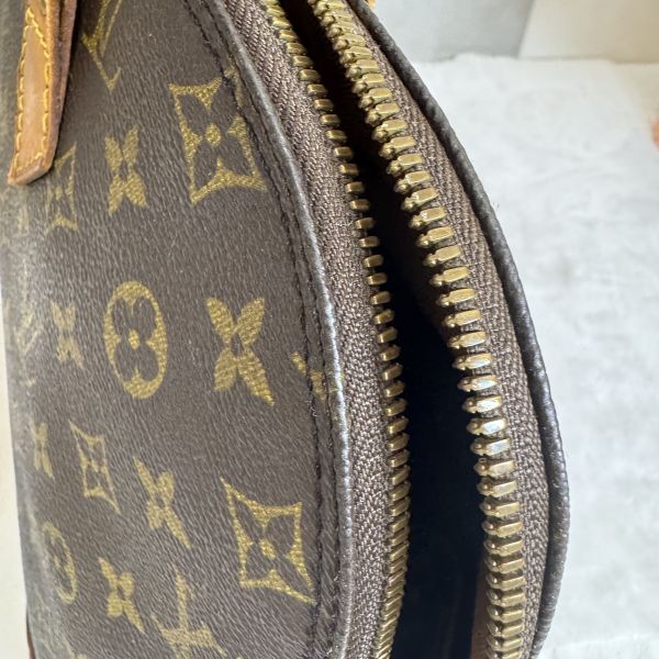 Louis Vuitton 貝殼包 