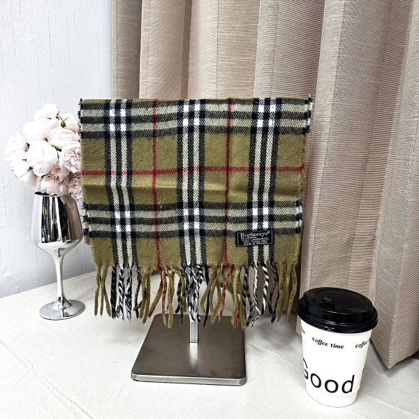 Burberry 圍巾 