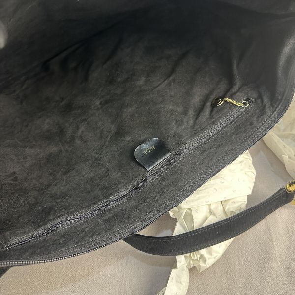 Gucci 超大款馬銜扣馬毛半月包 