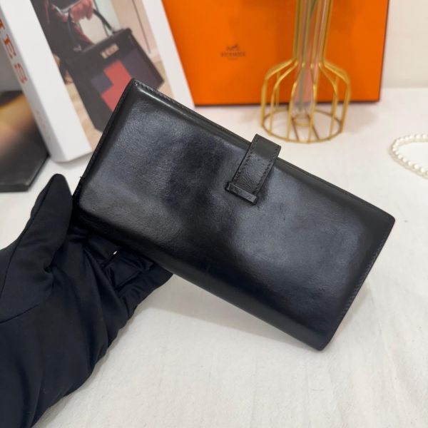 Hermès 黑色牛皮長夾 