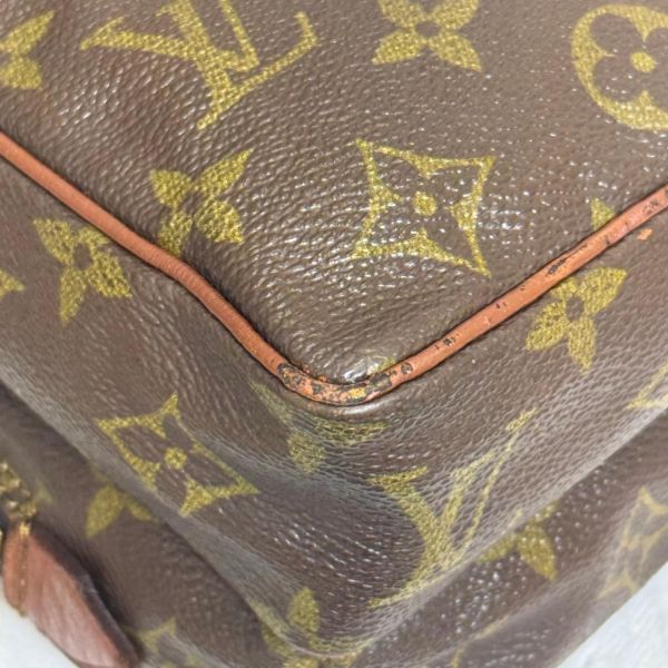 Louis Vuitton 雙層相機包 